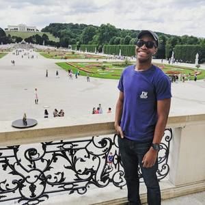 Meet your Posher, Benjamin